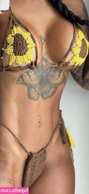 Karishna Ayala [ karishna-ayala ] - Heyyyy boys ... ready to obey?