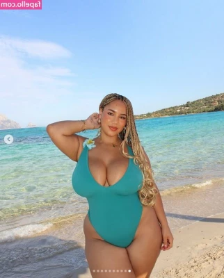 Katelyn Sade [ katelyn-sade ] - Would you like to see more b g content