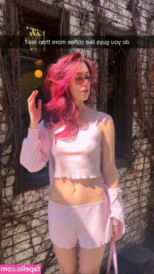 Jessie Paege [ jessie-paege ] - More booty and soles in dapose 💋
