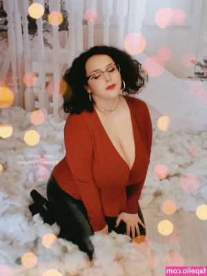 Raven_Nyuugao [ raven-nyuugao ] - Shall we dance? You on all fours .