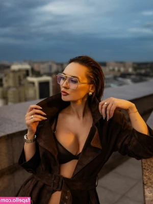 salivanchuk.anna [ salivanchuk-anna ] - Short hair and lingerie sexy time 1