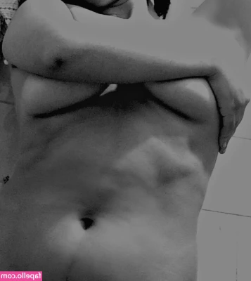 Abhipsa Karmakar [ abhipsa-karmakar ] - Butthole winking🍑 hyping myself up for anal play💦