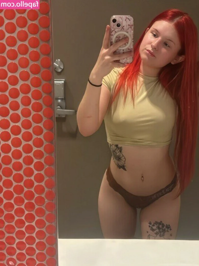 P3titeR3d - Check your DM for the hottest dildo-riding video. My super hard clit
