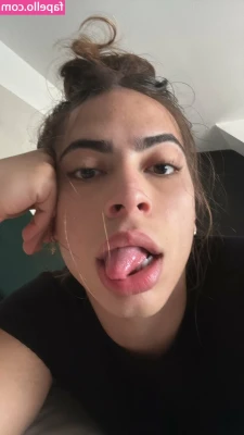 tyluhhernandez - I want to take a shower together🤤