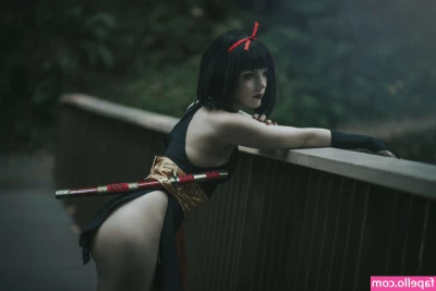 Bloodraven - Thinking about fucking the Uber driver 🤔
