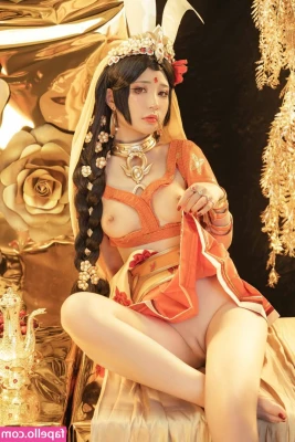 nekokoyoshi - feeling kinky today