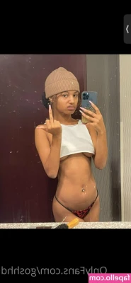 Goshh.d [ goshh-d ] - It’s so obvious when u stare at my boobs 😉