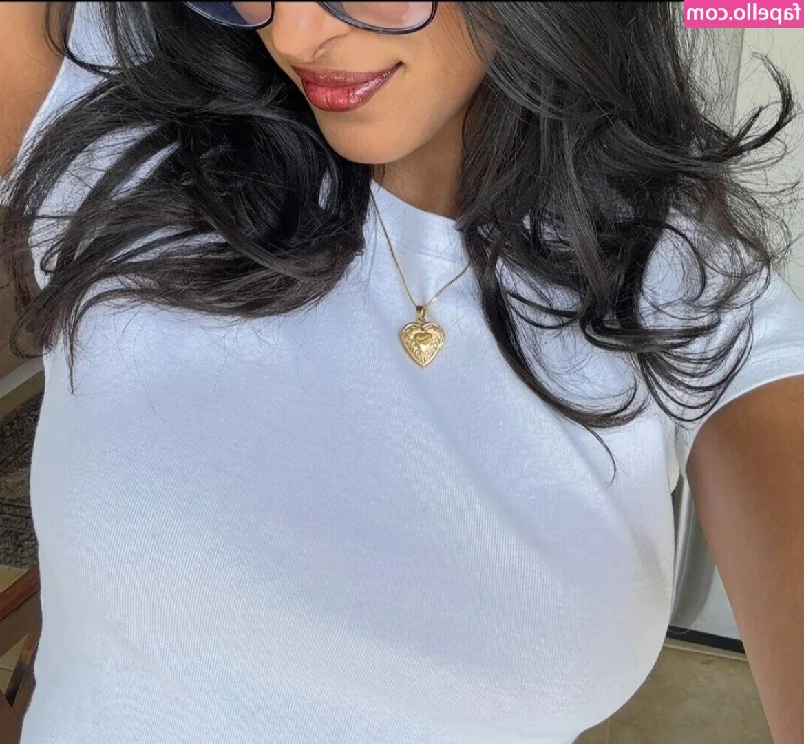Sahani Singh [ sahani-singh ] - What’s you favourite body part 😈😈