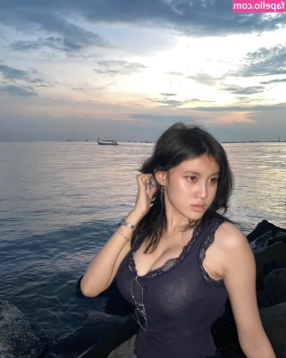Deandra Aurelia [ deandra-aurelia ] - my new video will be out soon :) i hope you guys are looking forward