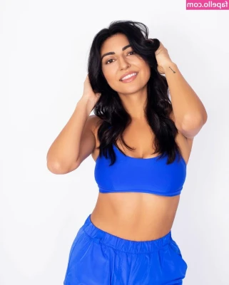Danielle Baez [ danielle-baez ] - Let’s get 🔥papi