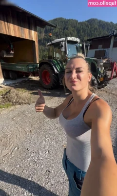 Daniela-Marie Eberl [ daniela-marie-eberl ] - Throwback Thursday  2021 NYE!