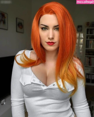 Dani Vinci [ dani-vinci ] - Wanna fuck me in this??
