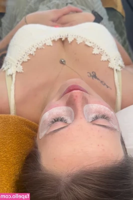 Kichie94 - Ass in the air, face in the cake 😏🧁