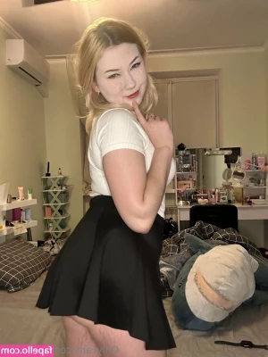 jenny_vip [ jenny-vip ] - Indoor smoke time