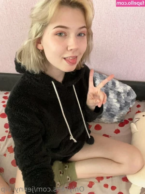 jenny_vip [ jenny-vip ] - Itty bitty