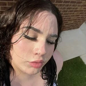 lilcrybaby444