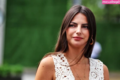 Kelly Piquet [ kelly-piquet ] - lazy AF