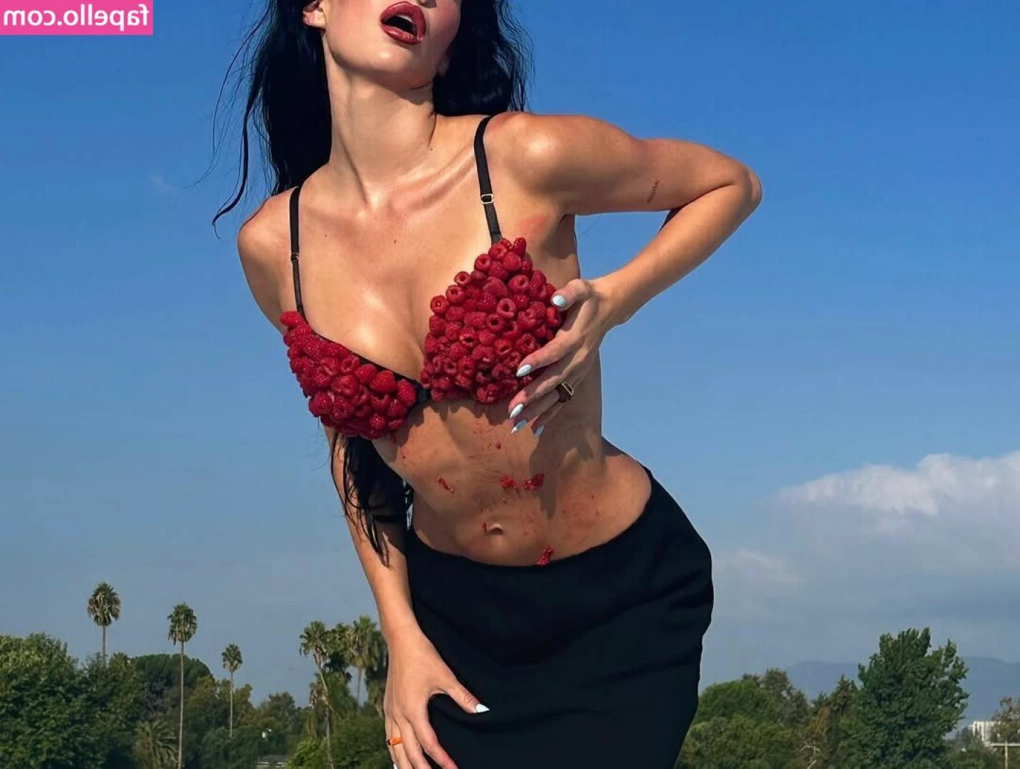 Sydney Lynn Carlson [ sydney-lynn-carlson ] - In the mood to see some big cocks in my PMs 😜