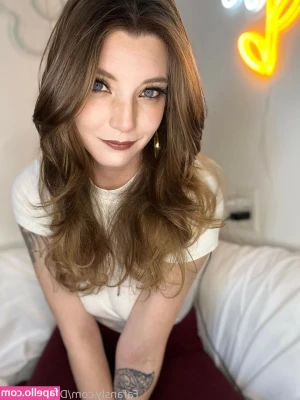 DaisyMaizyx - As beautiful on the inside as I am on the outside.