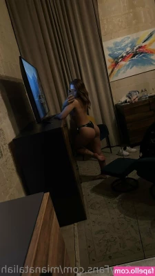 mianataliah - Lil Booty