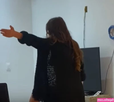 Manu Demarqui [ manu-demarqui ] - Miami guy worshipping my feet in heels xx