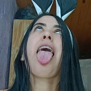 onlyanaxx