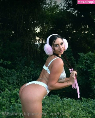 naughtynadia888 - My hole is so pretty