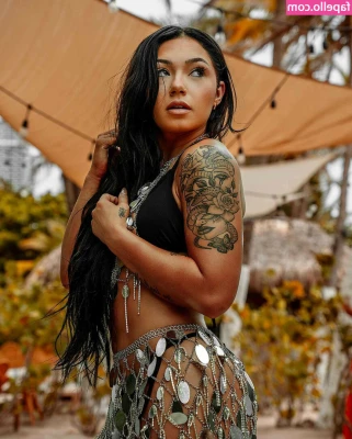 (Skye Dolecki) Skye Blue AEW [ skye-dolecki-skye-blue-aew ] - Good morning ☀️ and happy Sunday 🤠