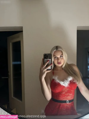 Julia.sbd [ julia-sbd ] - I brought some simps home from the club to please me 🤭🥰  Come