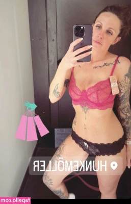 Inkednaddl - I'm sooo horny 🥵