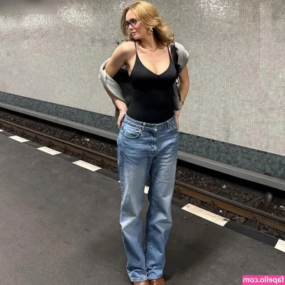 Carla Sophie Schell [ carla-sophie-schell ] - A little doggystyle and then a lot of Reverse Cowgirl! 😍 This one