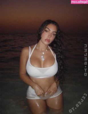 Georgina Rodriguez Hernandez [ georgina-rodriguez-hernandez ] - cute or hot ? 🤭