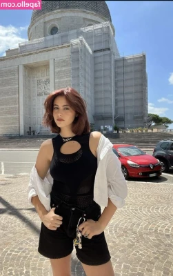 Margherita Pontecorvo [ margherita-pontecorvo ] - Cum Say HI and lets have FUN