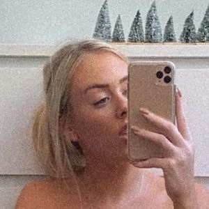 peachy_bay