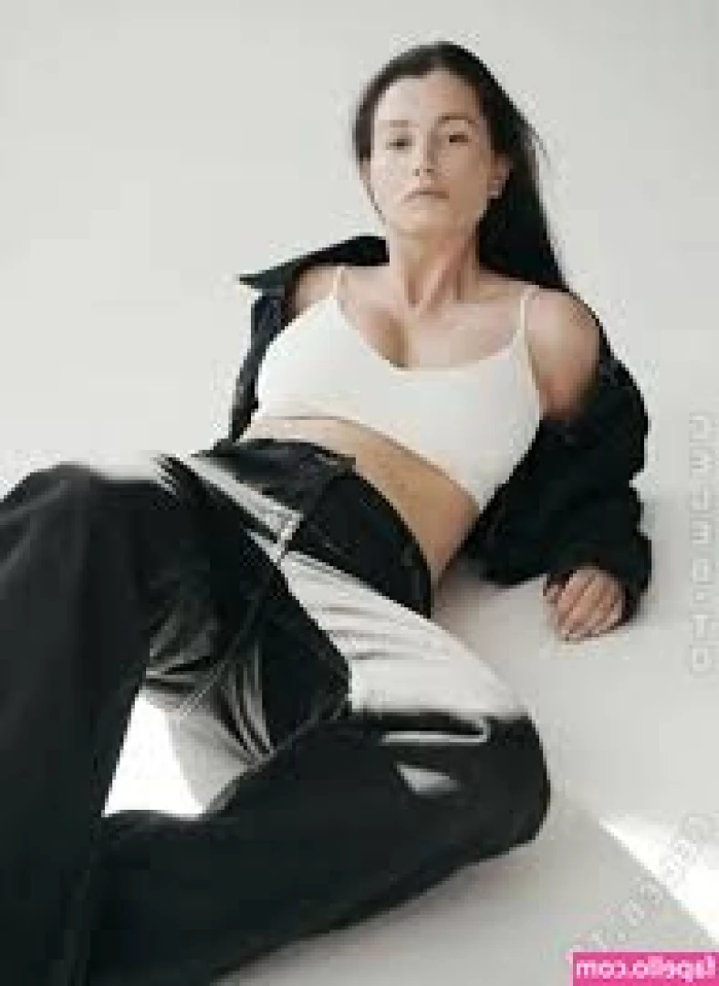 Sabrina Laporte [ sabrina-laporte ] - What do you think happens to me after my husband had to watch me for