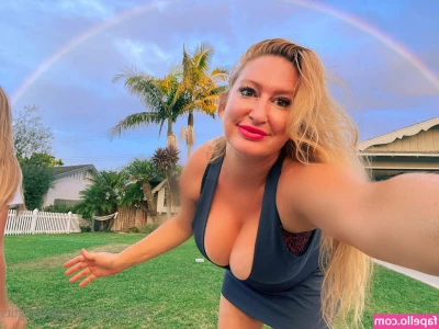 nikkiebigtits - pies  2023