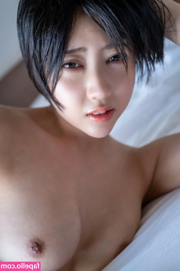 Hibiki Natsume [ hibiki-natsume ] - Not my best bbbj it was hard to hold camera but he couldnt hold it