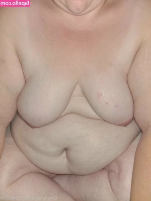 bbwkat69 - Debaixo d’água também é bom!