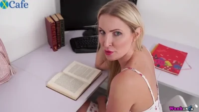 Georgie Lyall [ georgie-lyall-6 ] - sucking dick while staring into your soul 👀