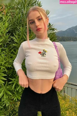 Piendkx - Hey guys, watch this video to the end 😈 I'm so naughty in public