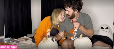 CoCo Lovelock [ coco-lovelock ] - When i m craving sex I go a little bit crazy