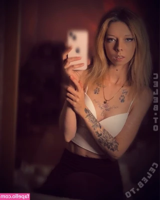 _alina_rabea [ alina-rabea ] - Which hole are you using first? 👅