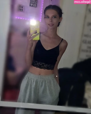 _alina_rabea [ alina-rabea ] - More and more tan 😘