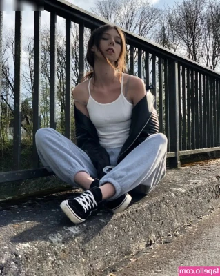 _alina_rabea [ alina-rabea ] - Hello all! Sorry for my absence! I was on a much needed vacation 🥰