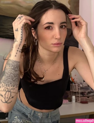 Jodie Calussi [ jodie-calussi ] - Turns out there s such a lil devil behind such a cute face      My