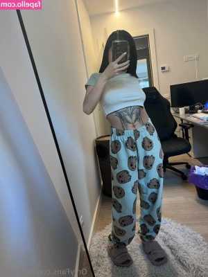 babyxlis - Hi guys💋