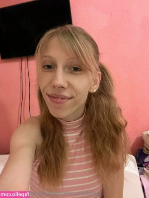 Deutscheonlyfans - I need  1 24 to cash out on this page   The first person to tip gets