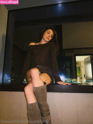 shorrtnsweeet - Feet and 🦶  🤭😐😑😤😒🤫🤗