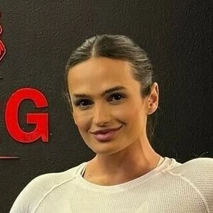 Veronica Rayne