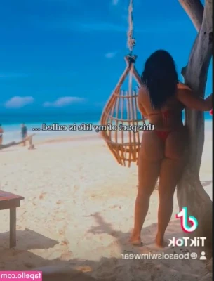 Theofficialrobegirl - No one’s tipped me in a while...we should change that  It’s